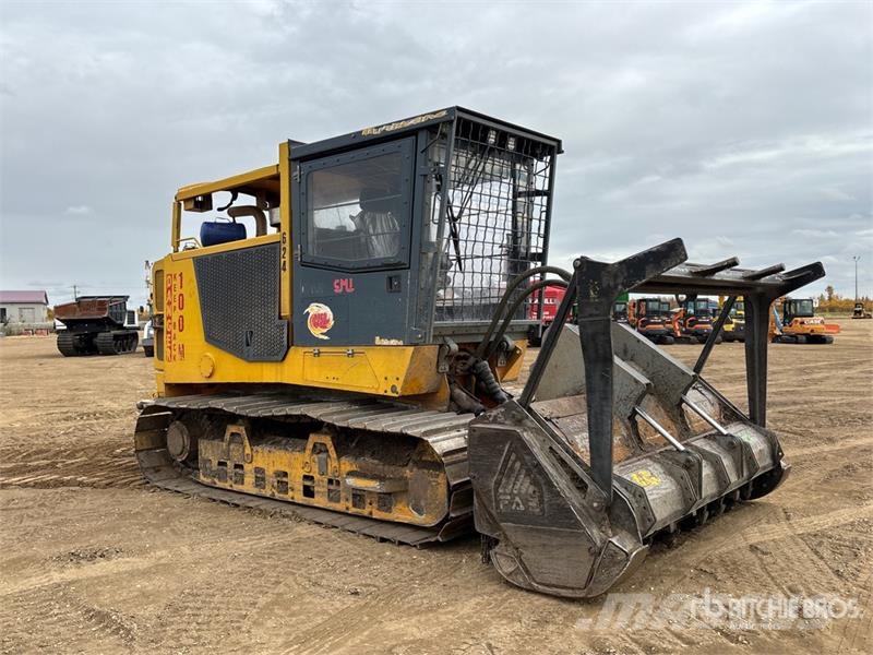 CMI C250 Tracked Mulcher Tractor Gozdarski mulčerji