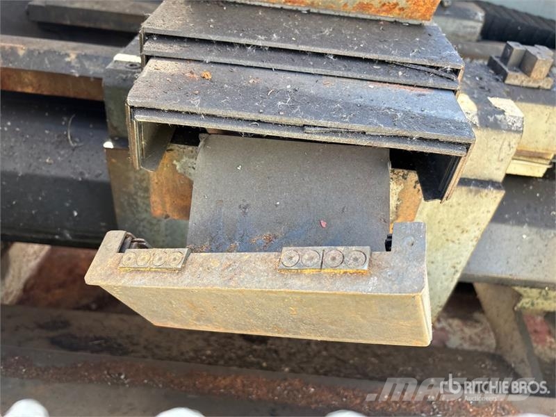 CNC DY-660X3000CN Lathe Építőipar - Egyebek