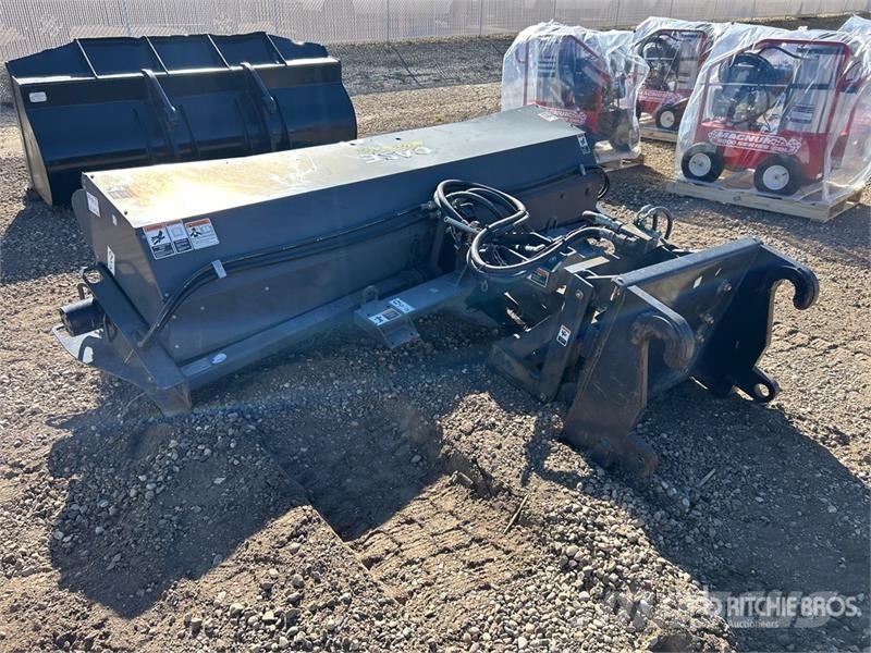 CNH 108 in Q/C Wheel Loader Broom - Fits Case 621G مكونات أخرى