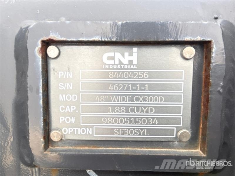 CNH 48WideCX300D 48 in Excavator Bucket دلاء