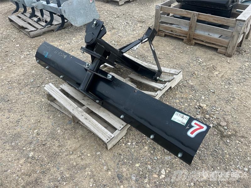 CNH WorK EZ 84SM 7 ft 3-Point Rear Blade Attachment Övriga traktortillbehör