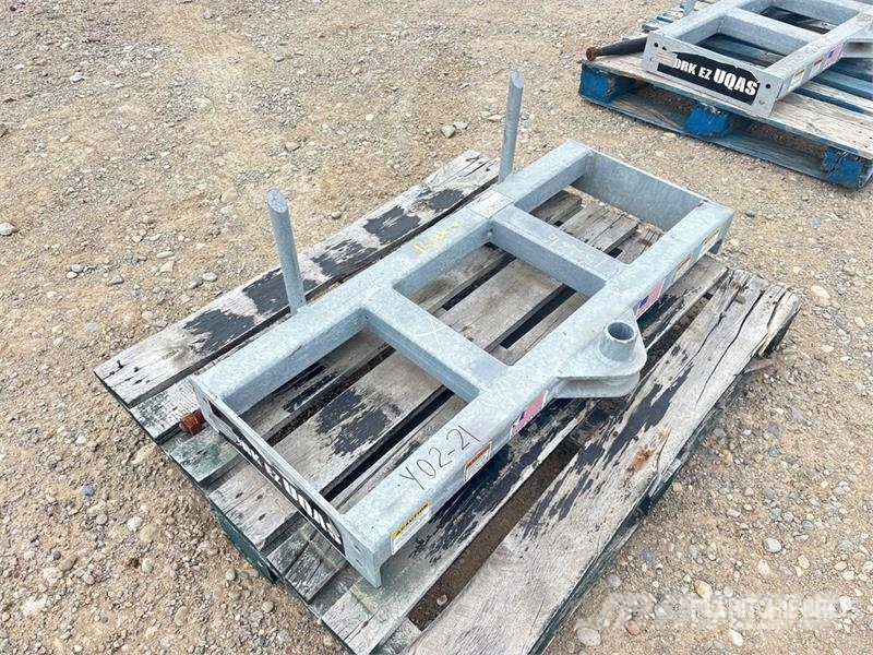 CNH WORKEZUQAS 48 in Skid Steer Bale Spear Andre komponenter