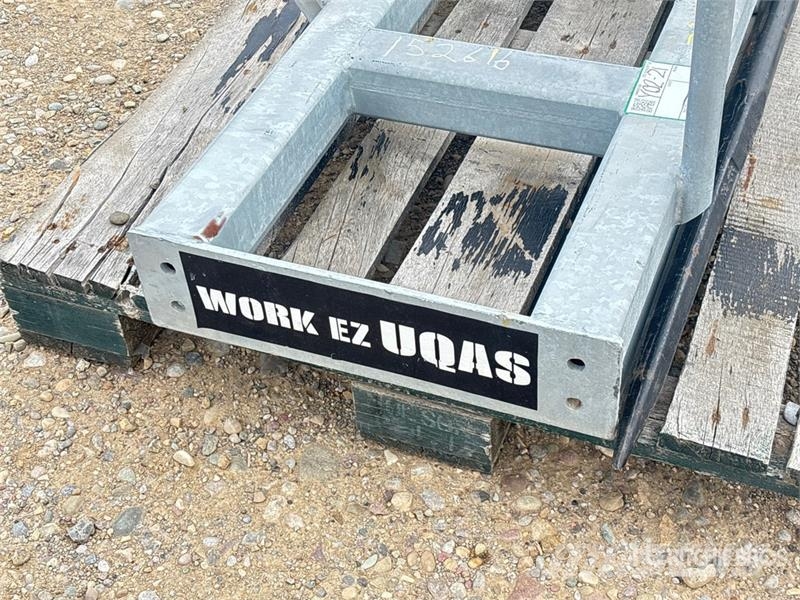 CNH WORKEZUQAS 48 in Skid Steer Bale Spear Andre komponenter