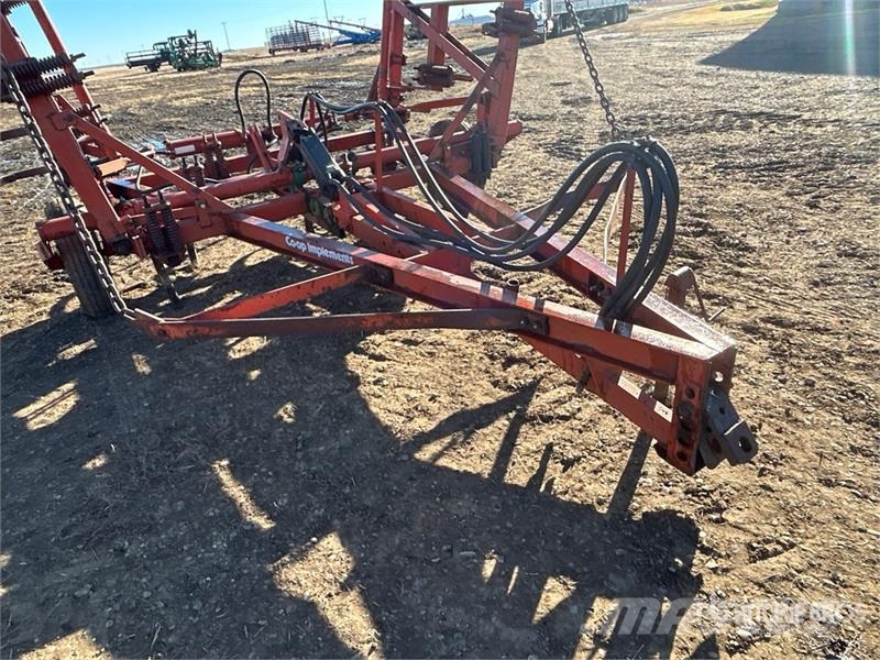  Co-op Implements 203 36 ft Chisel Plow المحراث الحفار