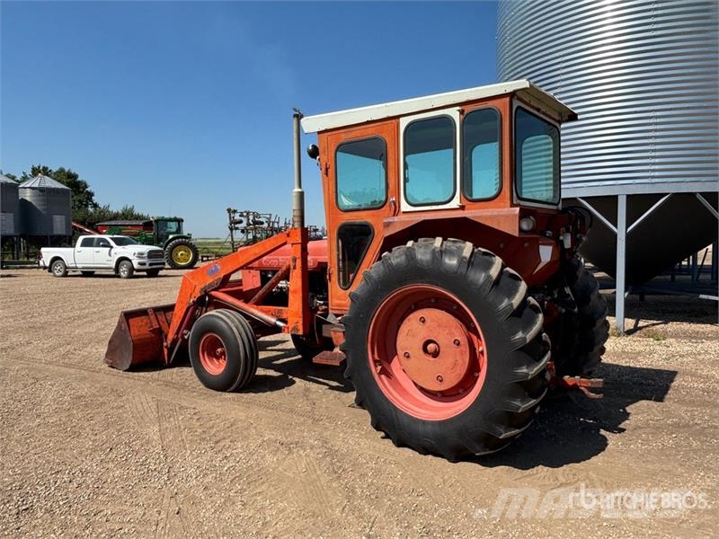 Co-op Implements 800 2WD Tractor Traktori