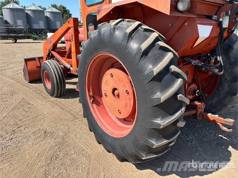 Co-op Implements 800 2WD Tractor Traktori