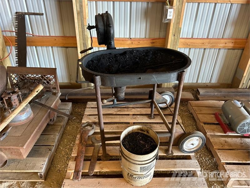 Coal Forge Andre komponenter