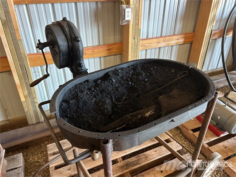 Coal Forge Andre komponenter