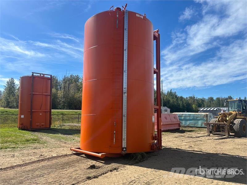 Cobra 400BBL 400 bbl Skid Mounted Steel Sloped Bottom Ta Brandstof-en toegevoegde tanks