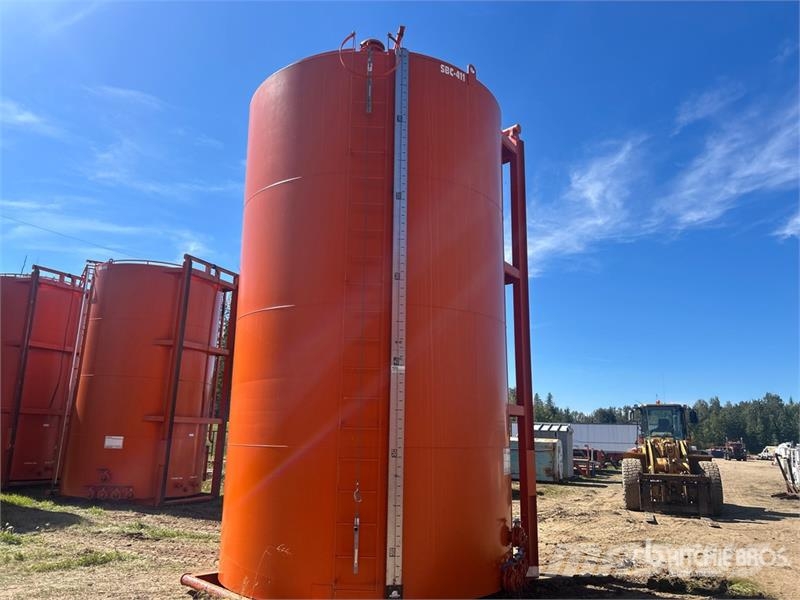 Cobra 400BBL 400 bbl Skid Mounted Steel Sloped Bottom Ta Brandstof-en toegevoegde tanks