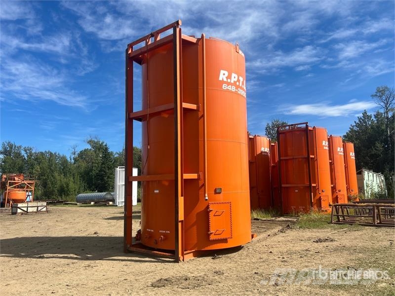 Cobra 400BBL 400 bbl Skid Mounted Steel Sloped Bottom Ta Brandstof-en toegevoegde tanks
