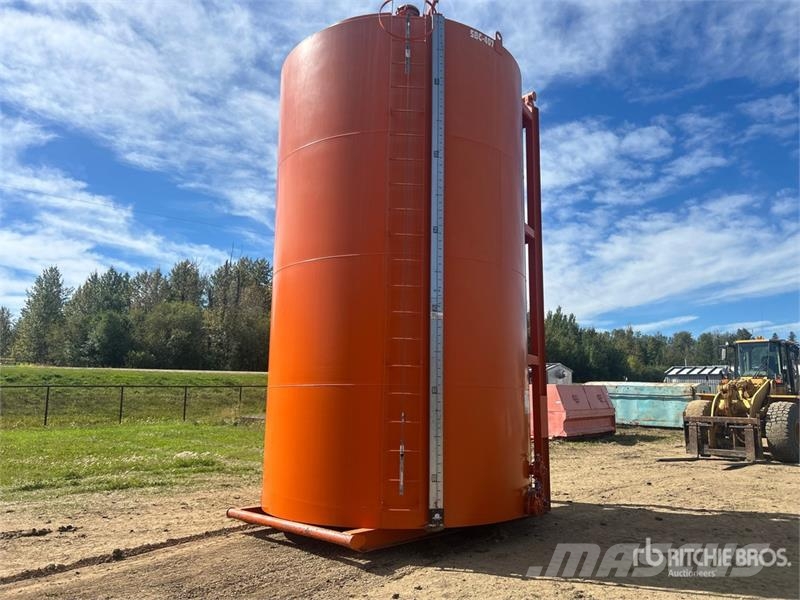 Cobra 400BBL 400 bbl Skid Mounted Steel Sloped Bottom Ta Brandstof-en toegevoegde tanks
