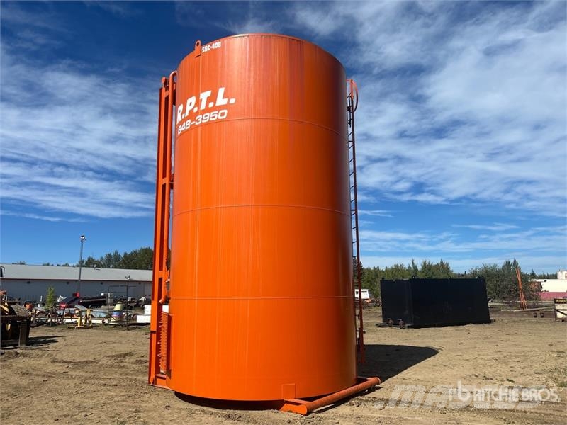 Cobra 400BBL 400 bbl Skid Mounted Steel Sloped Bottom Ta Brandstof-en toegevoegde tanks