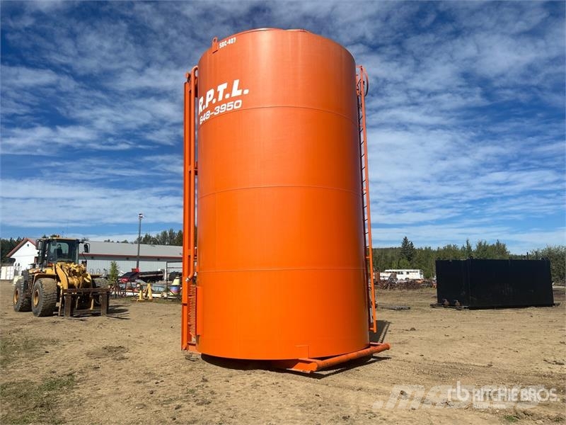 Cobra 400BBL 400 bbl Skid Mounted Steel Sloped Bottom Ta Brandstof-en toegevoegde tanks