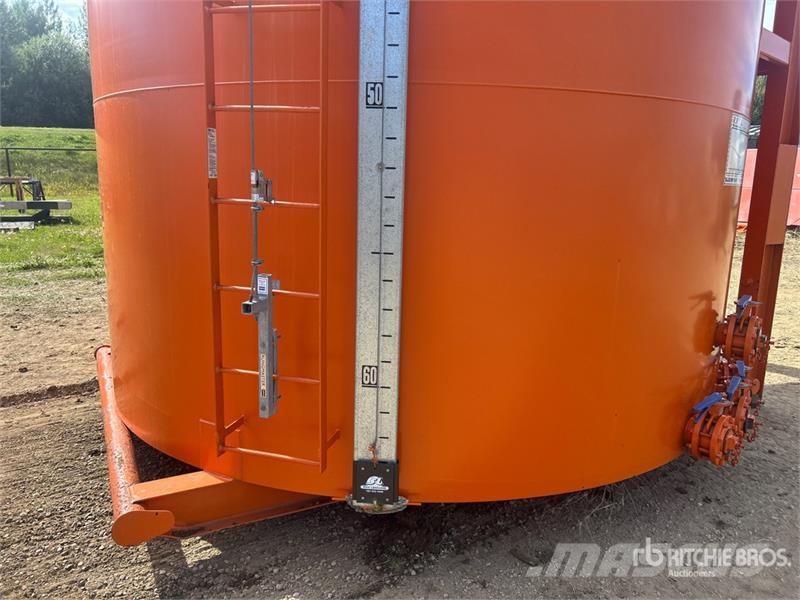 Cobra 400BBL 400 bbl Skid Mounted Steel Sloped Bottom Ta Brandstof-en toegevoegde tanks
