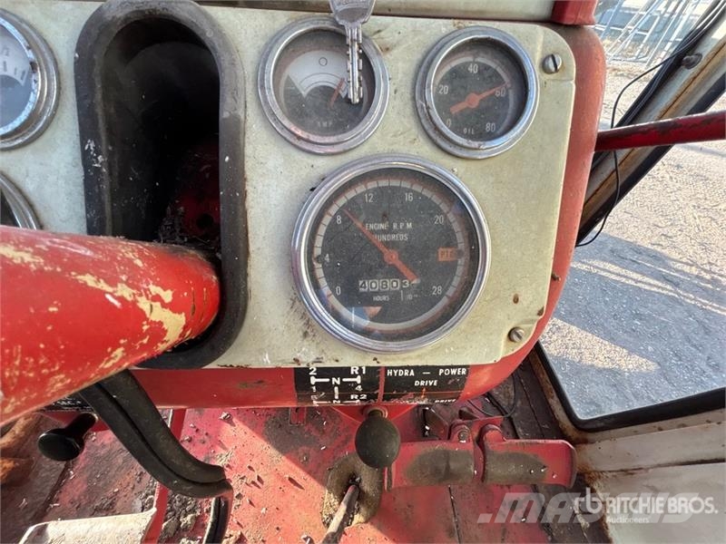 Cockshutt 1850 2WD Tractor الجرارات