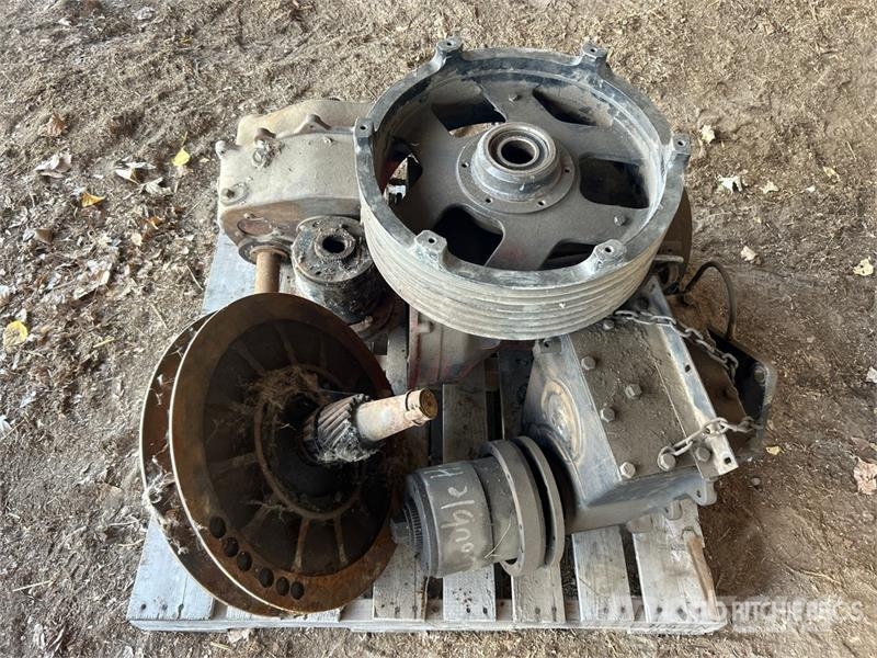 Combine Transfer Case - Fits Gleaner Andre komponenter