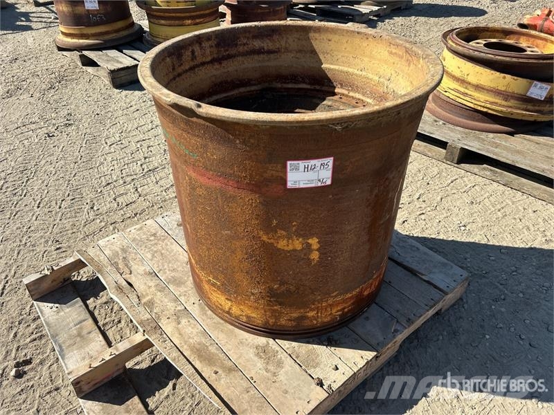 Compactor Wheel 31-3/4in Diameter Andre komponenter