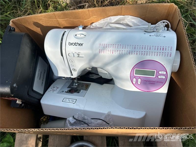 Computerized Sewing Machine, Electric Fan, Parts O Drugi deli