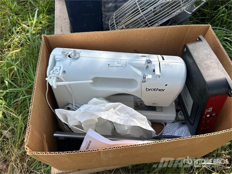 Computerized Sewing Machine, Electric Fan, Parts O Drugi deli