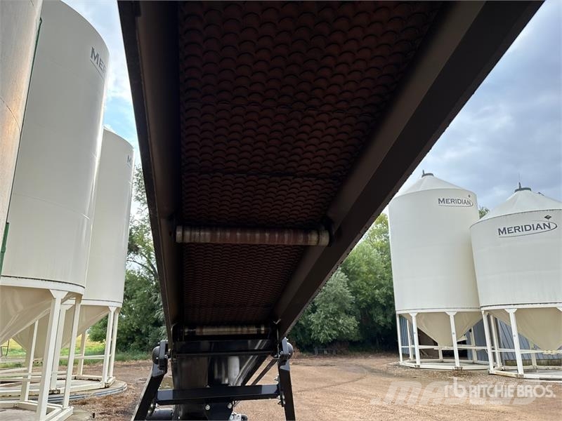 Convey-All 1652.5 16 in x 52 ft Grain Conveyor Förderbänder
