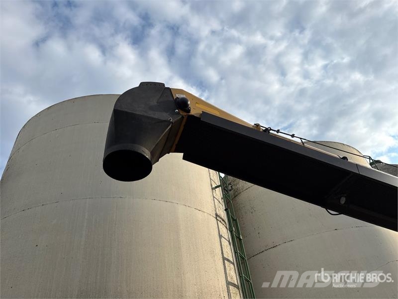 Convey-All 1652.5 16 in x 52 ft Grain Conveyor Förderbänder