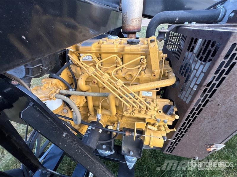 Convey-All 1690 SP 16 in x 90 ft Swing Grain Conveyor Szállító berendezések