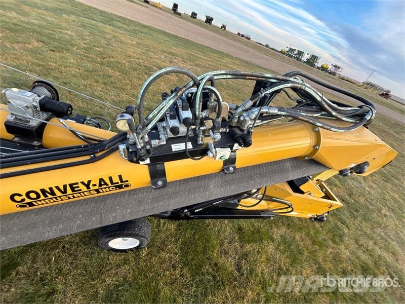 Convey-All 1690 SP 16 in x 90 ft Swing Grain Conveyor Szállító berendezések