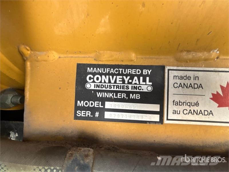 Convey-All 1690 SP 16 in x 90 ft Swing Grain Conveyor Szállító berendezések