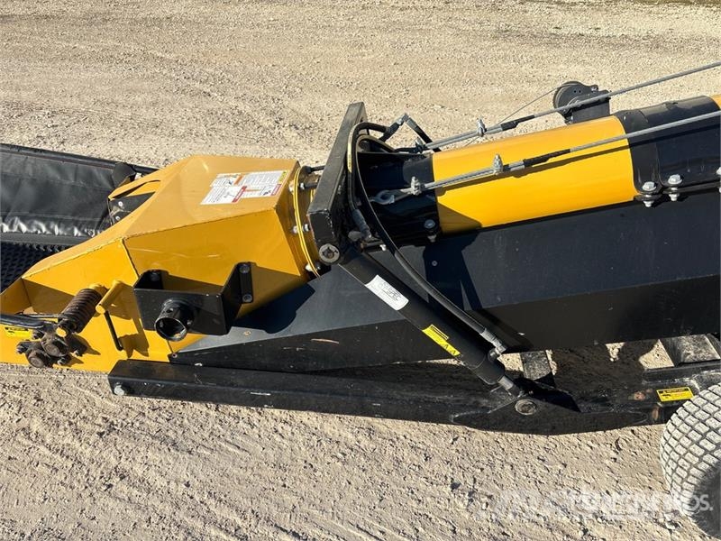 Convey-All TCS NH 1045 10 in x 45 ft Grain Conveyor معدات نقل