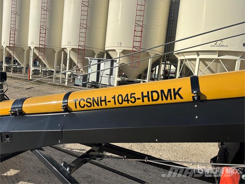 Convey-All TCS NH 1045 10 in x 45 ft Grain Conveyor معدات نقل