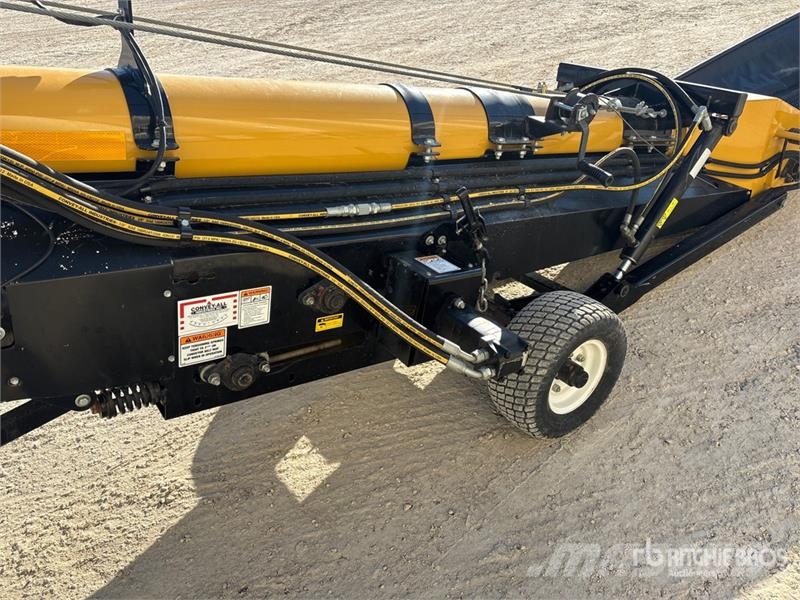 Convey-All TCS NH 1045 10 in x 45 ft Grain Conveyor معدات نقل
