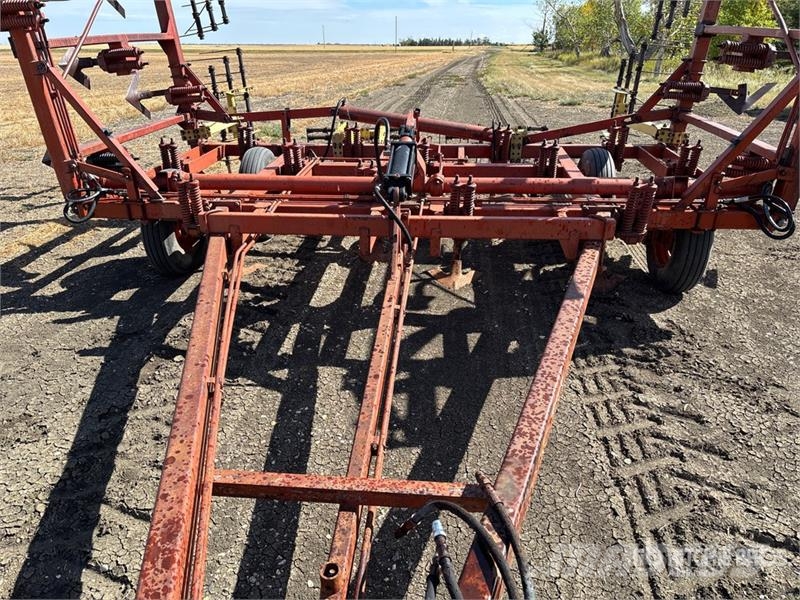 Coop Implements 25 ft Cultivator Kültivatörler