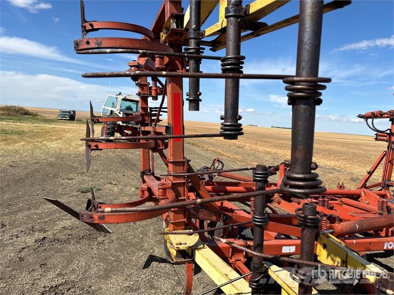 Coop Implements 25 ft Cultivator Kültivatörler