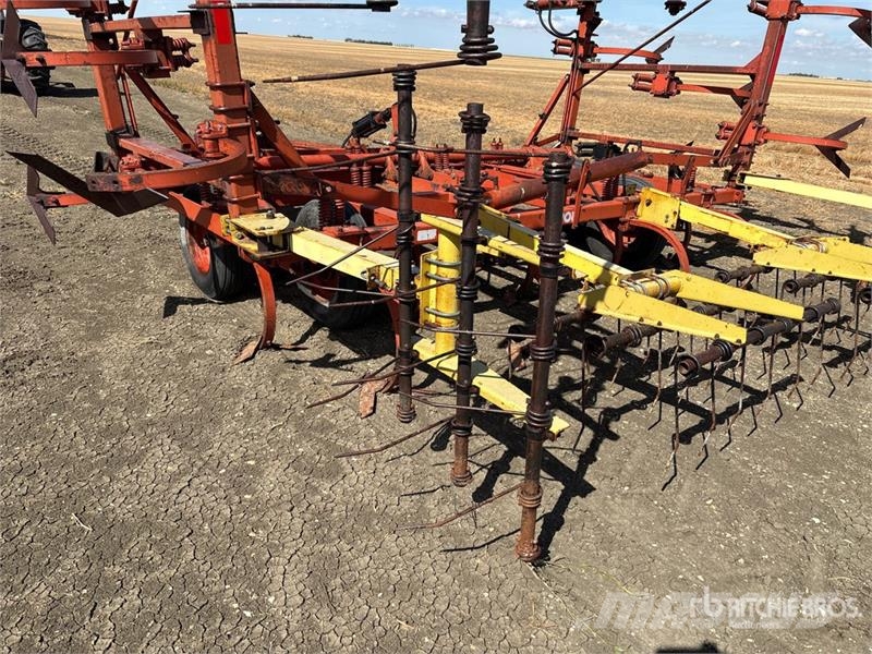 Coop Implements 25 ft Cultivator Kültivatörler