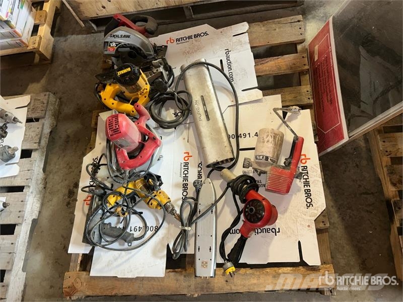  Corded Drill, Circular Saw & Blower Other components