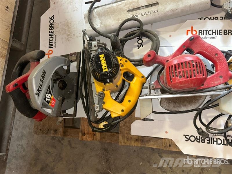  Corded Drill, Circular Saw & Blower Other components