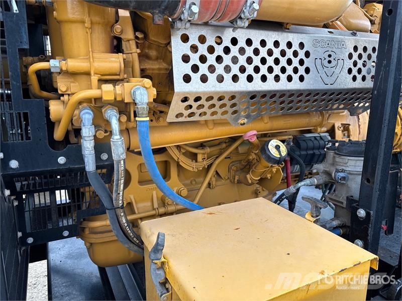 Cornell 6822MX-RP-EM18DB T/A Carrier Trailer-Mounted Water Veepumbad