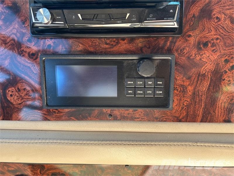Country Coach Magna Motor Home Asuntoautot ja asuntovaunut