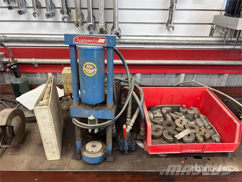 Couplamatic Hydraulic Hose Machine Kiti naudoti statybos komponentai
