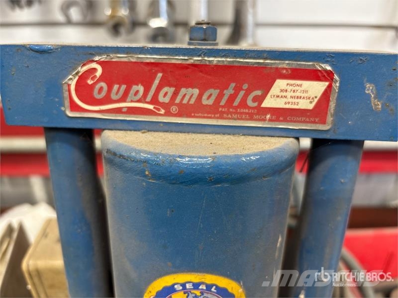 Couplamatic Hydraulic Hose Machine Kiti naudoti statybos komponentai