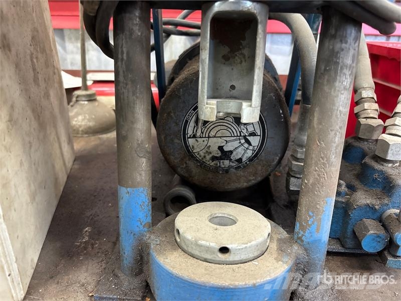 Couplamatic Hydraulic Hose Machine Kiti naudoti statybos komponentai