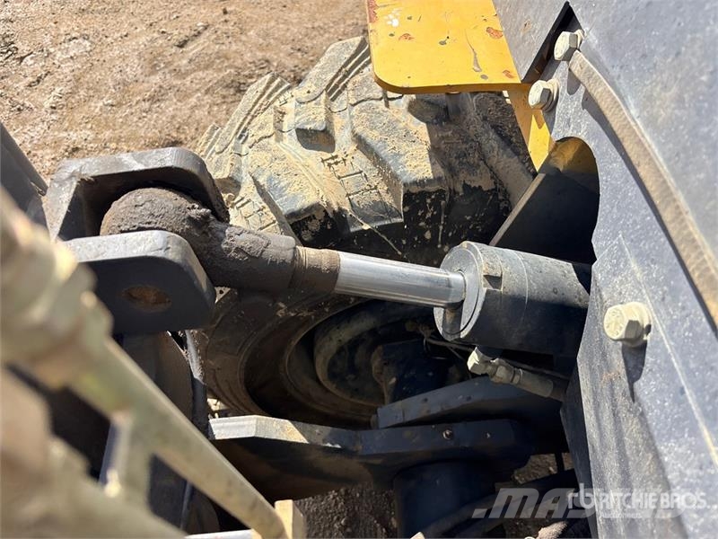  CPCD25 2500 kg Rough Terrain Forklift Viljuškari - ostalo