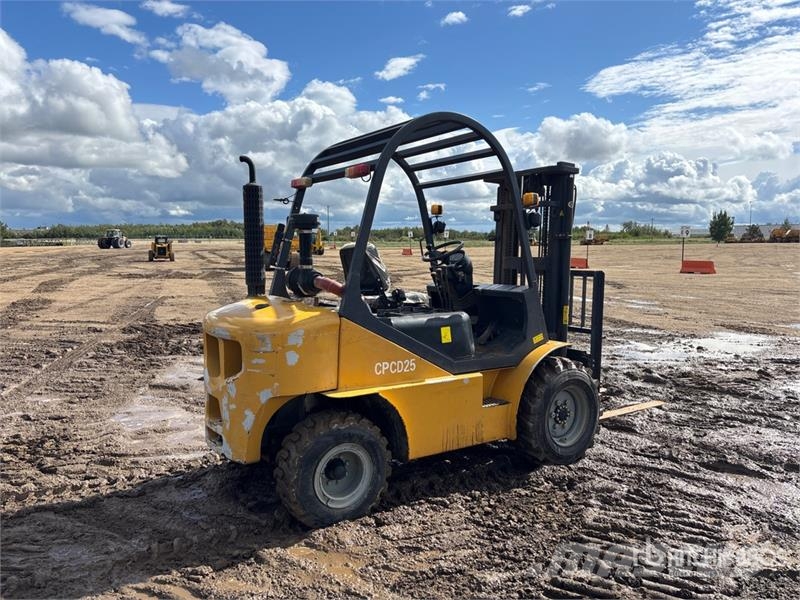  CPCD25 2500 kg Rough Terrain Forklift Viljuškari - ostalo