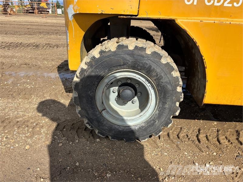  CPCD25 2500 kg Rough Terrain Forklift Viljuškari - ostalo