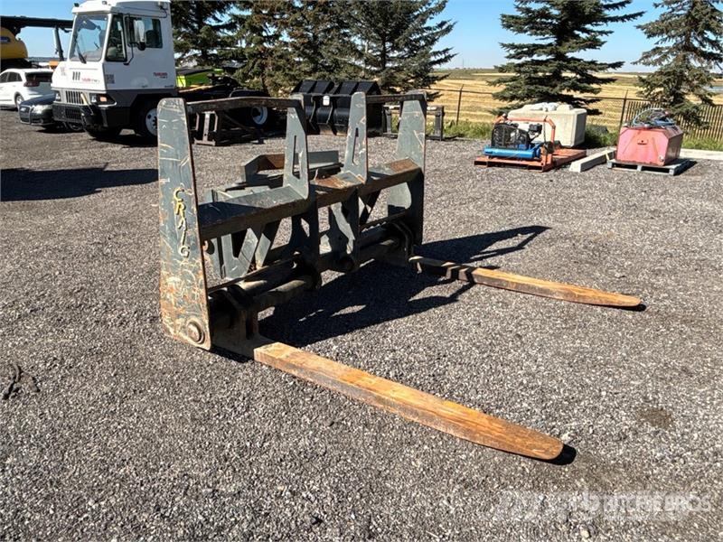 Craig 96 in Q/C Wheel Loader Forks - Fits Komatsu WA380 Villák