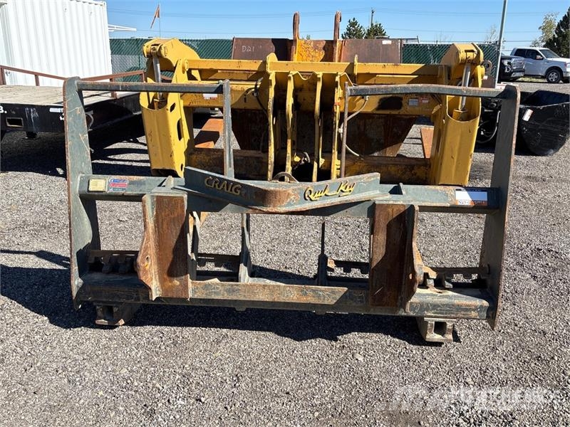 Craig 96 in Q/C Wheel Loader Forks - Fits Komatsu WA380 Villák