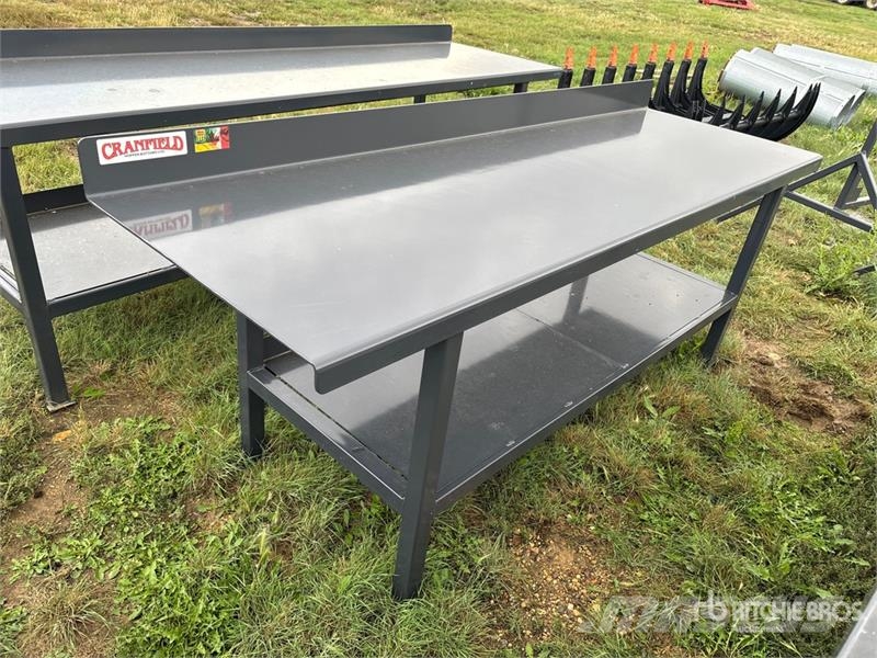  Cranfield Hopper Bottoms 8 ft Workbench (Unused) Altri componenti