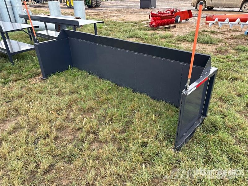 Cranfield Hopper Bottoms 10 ft Snow Pusher - Fits Hojas y cuñas quitanieves