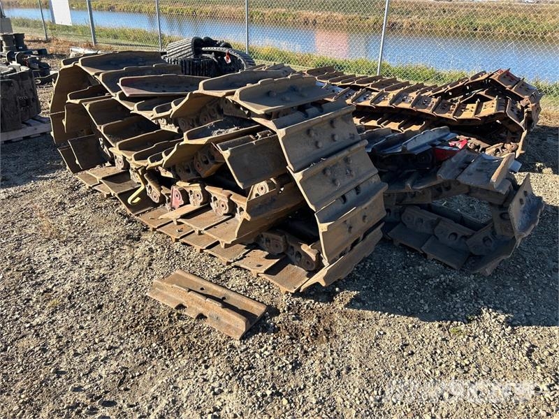 Crawler Tractor Tracks - Fits D8T Andre komponenter
